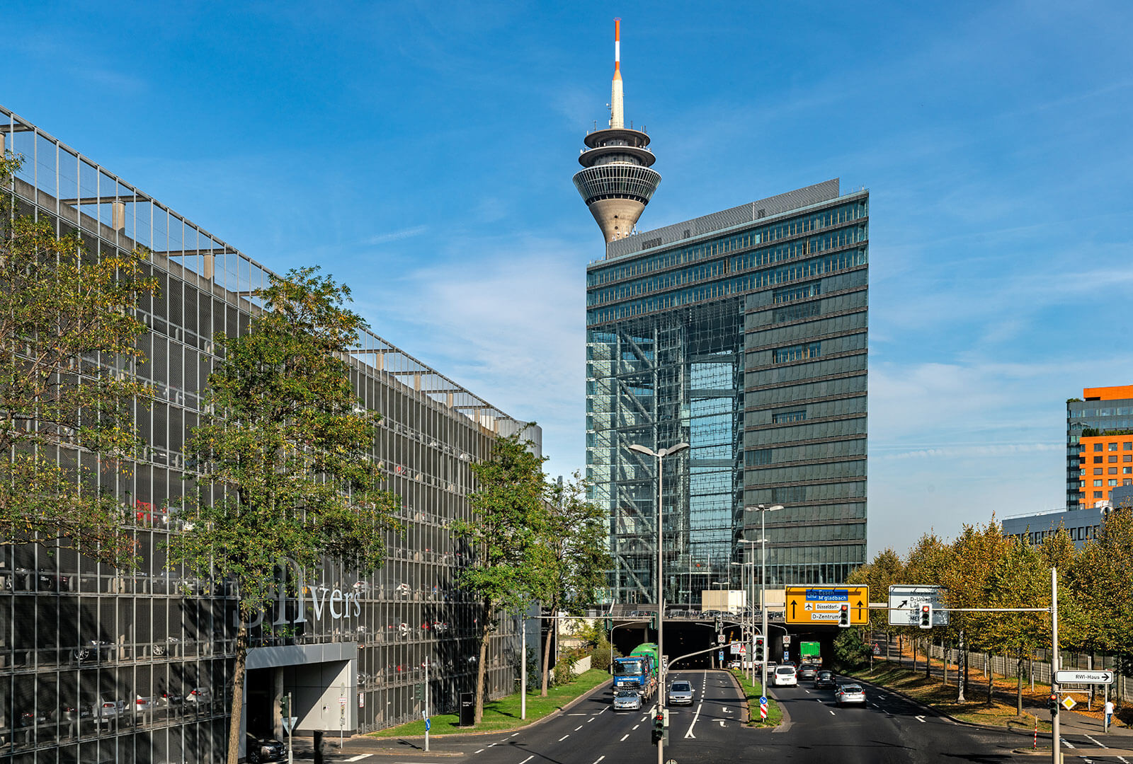 Stadttor Düsseldorf